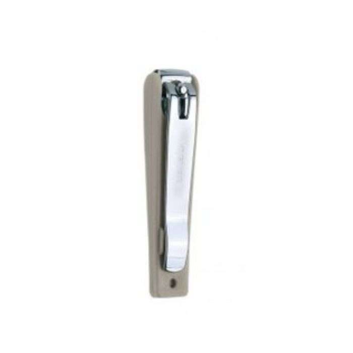 beter-beter-coupe-ongles-avec-reservoir-grande-taille-mains.jpg BETER COUPE ONGLES AVEC RESERVOIR GRANDE TAILLE – Image 1